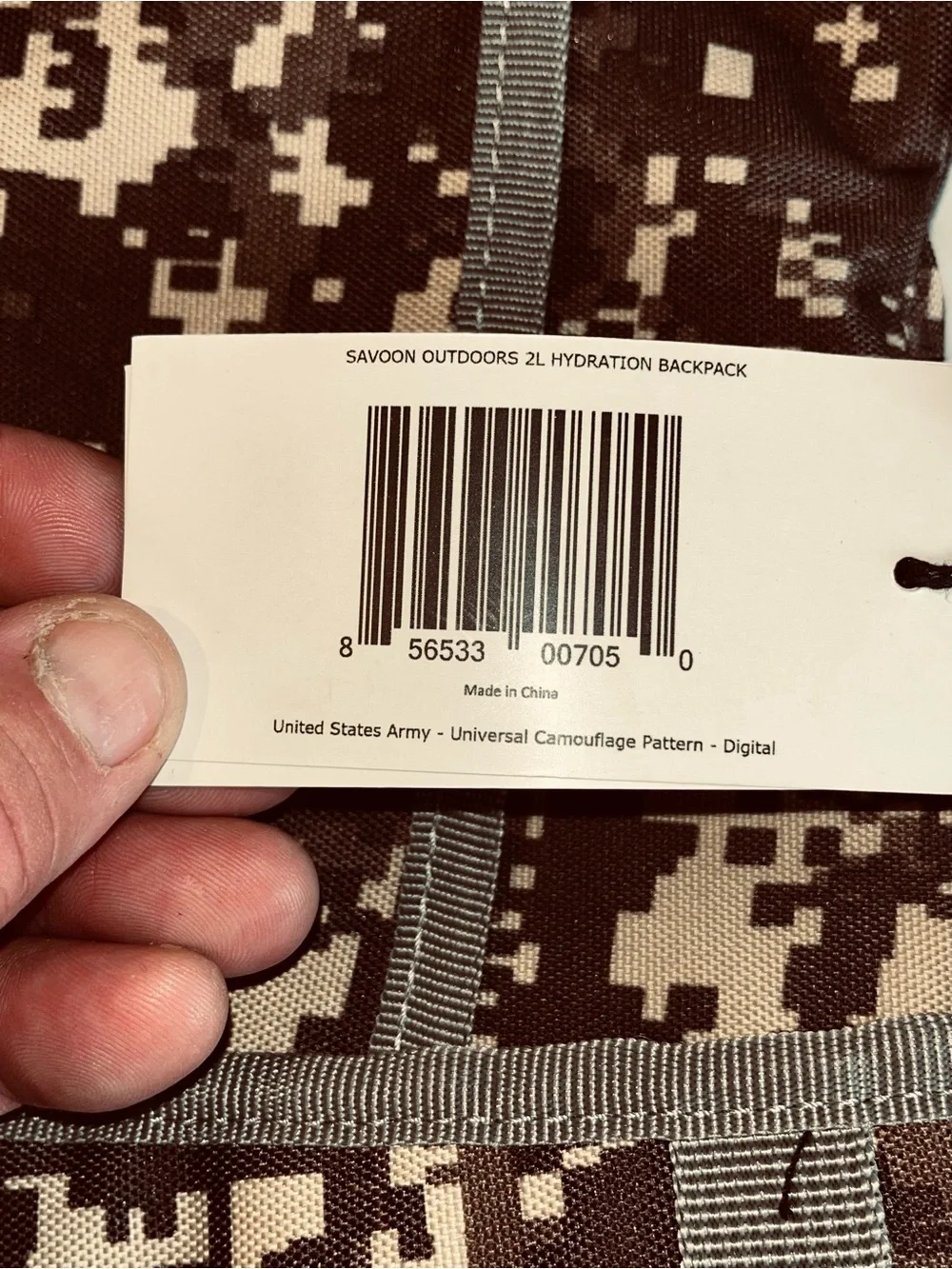 Savoon Outdoors 2L Hydration Backpack w/ Bladder NWT Digital Camo Hiking Running